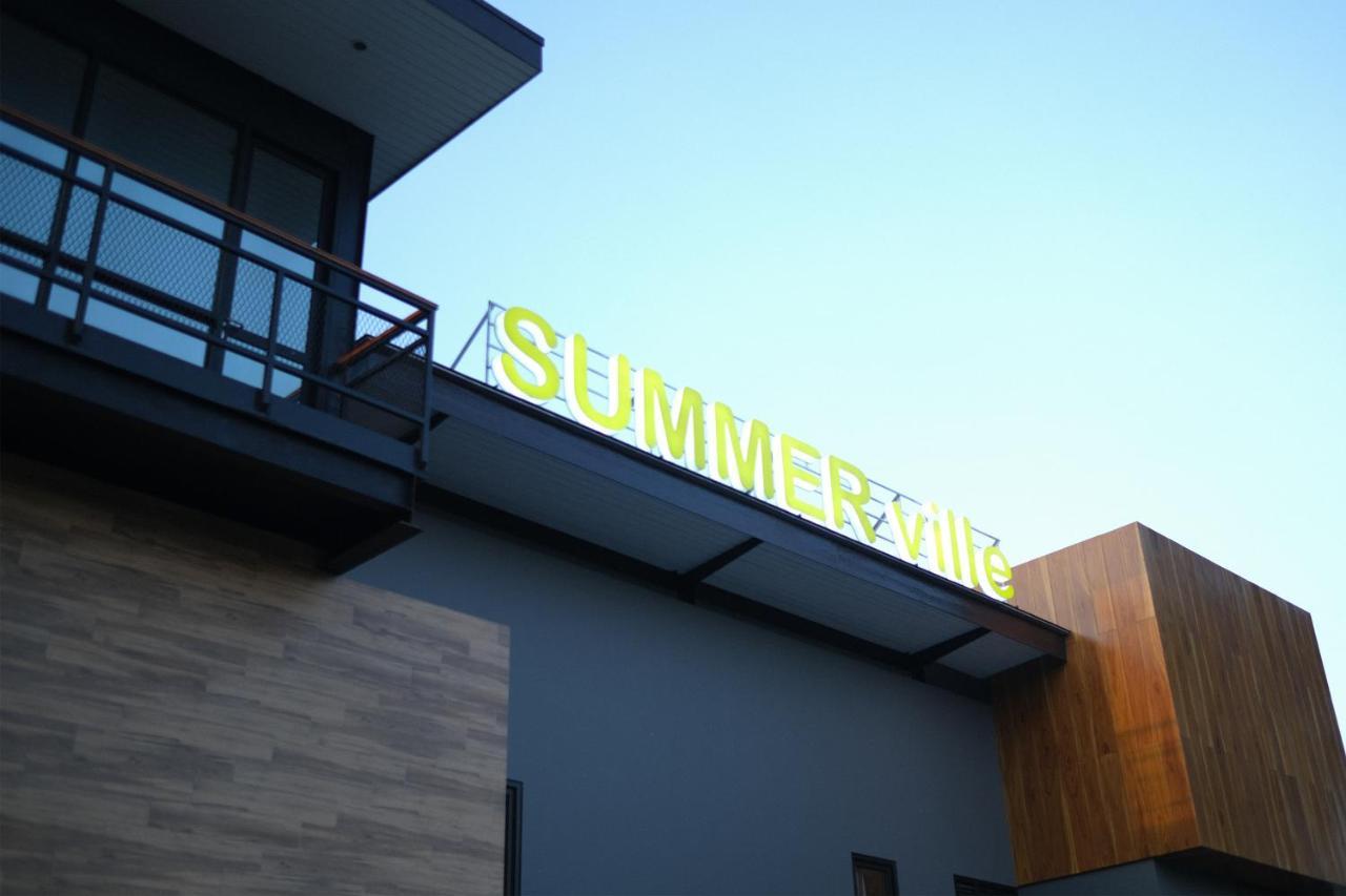 Hotel Summerville Маяленгка Экстерьер фото