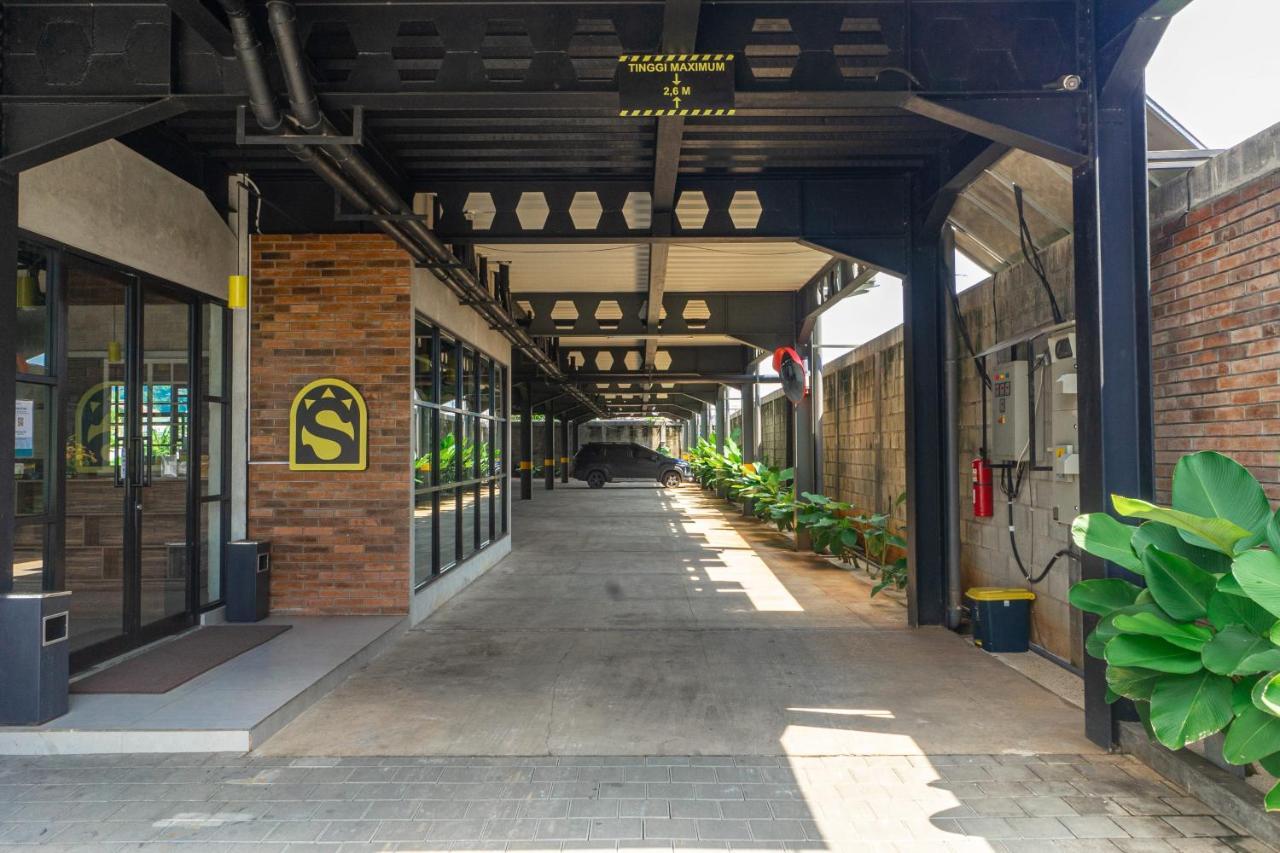 Hotel Summerville Маяленгка Экстерьер фото