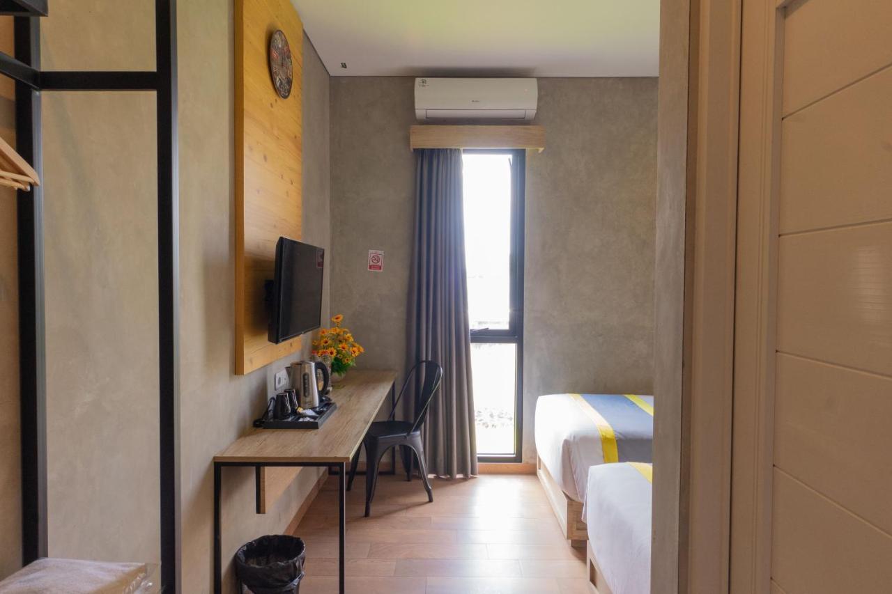 Hotel Summerville Маяленгка Экстерьер фото